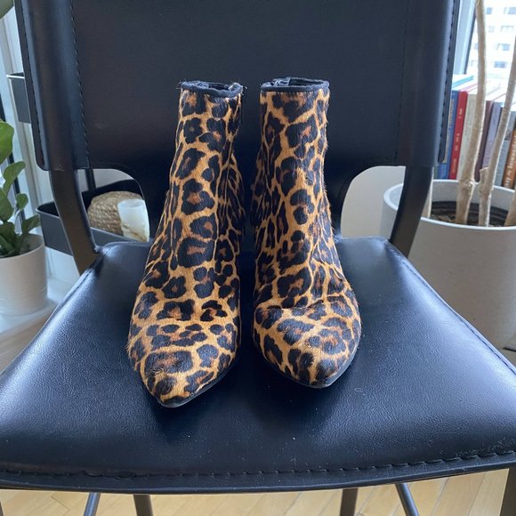 ALDO Booties - Picture 1 of 3